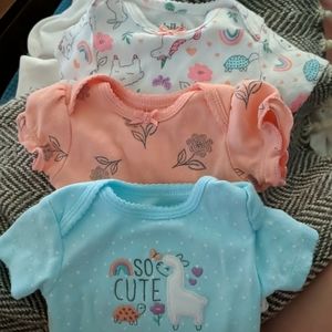 Newborn onesies girl